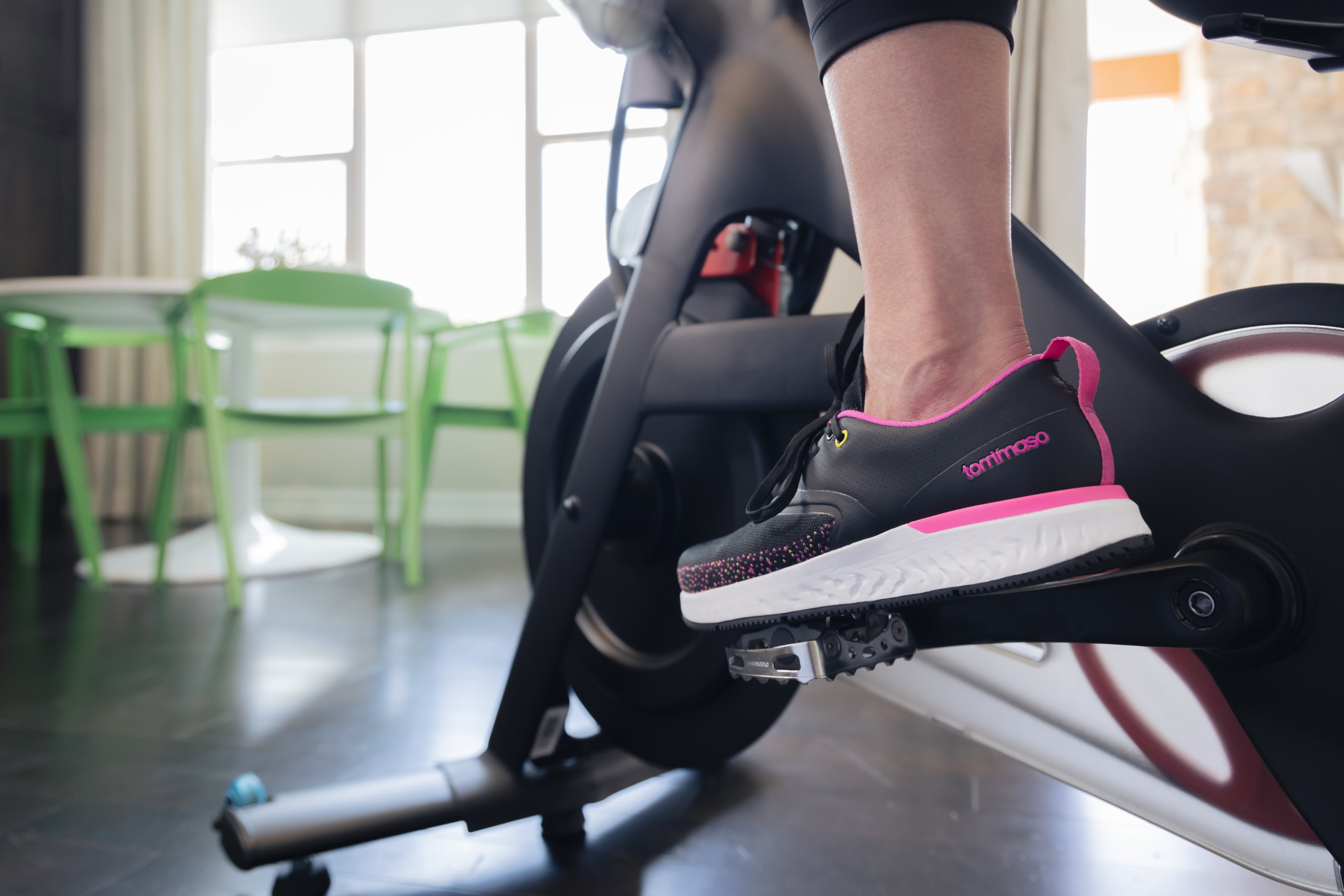 Top 8 Best Shoes for Indoor Cycling (Men and Women)