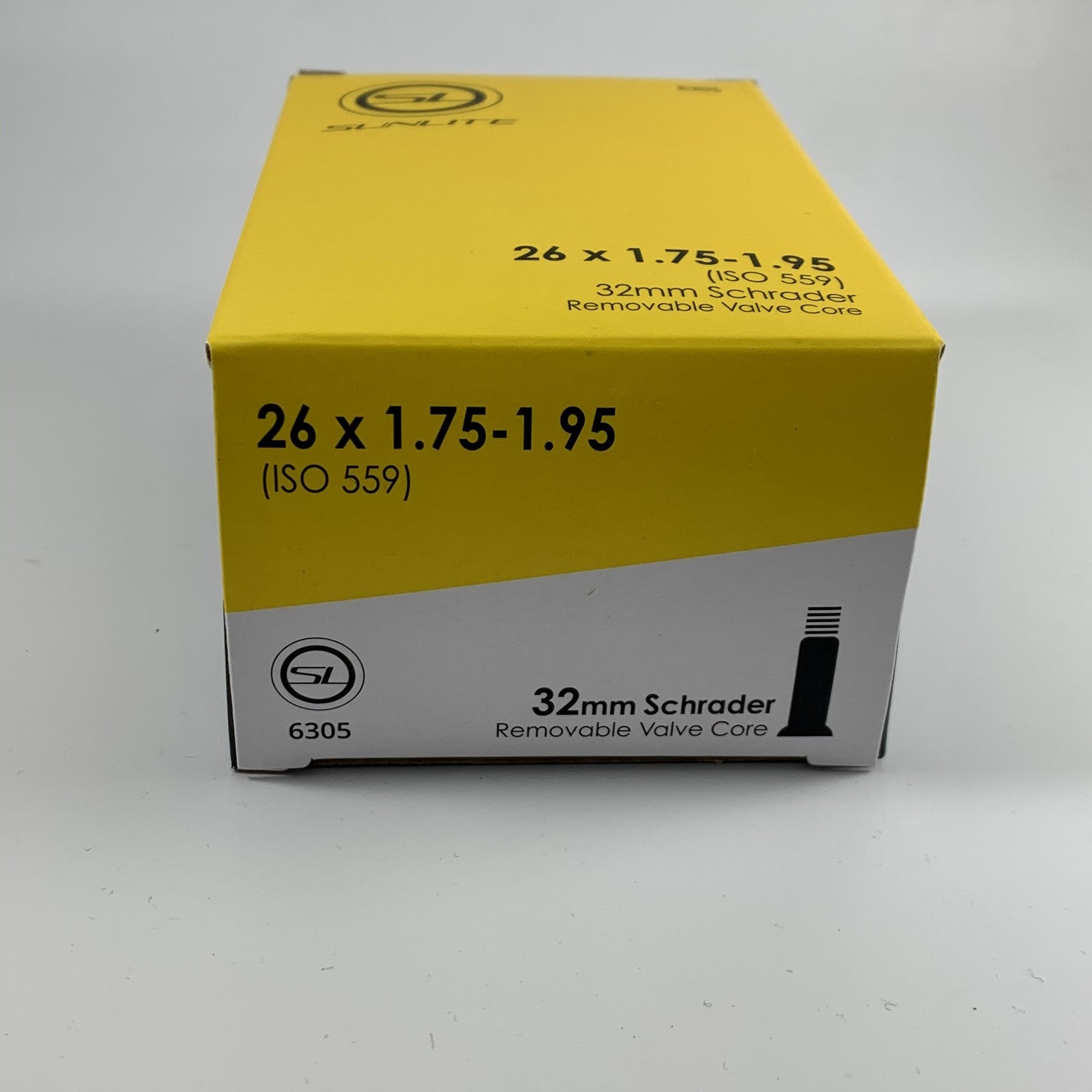 Sunlite 26 x 1.75 - 1.95 32mm Schrader Valve