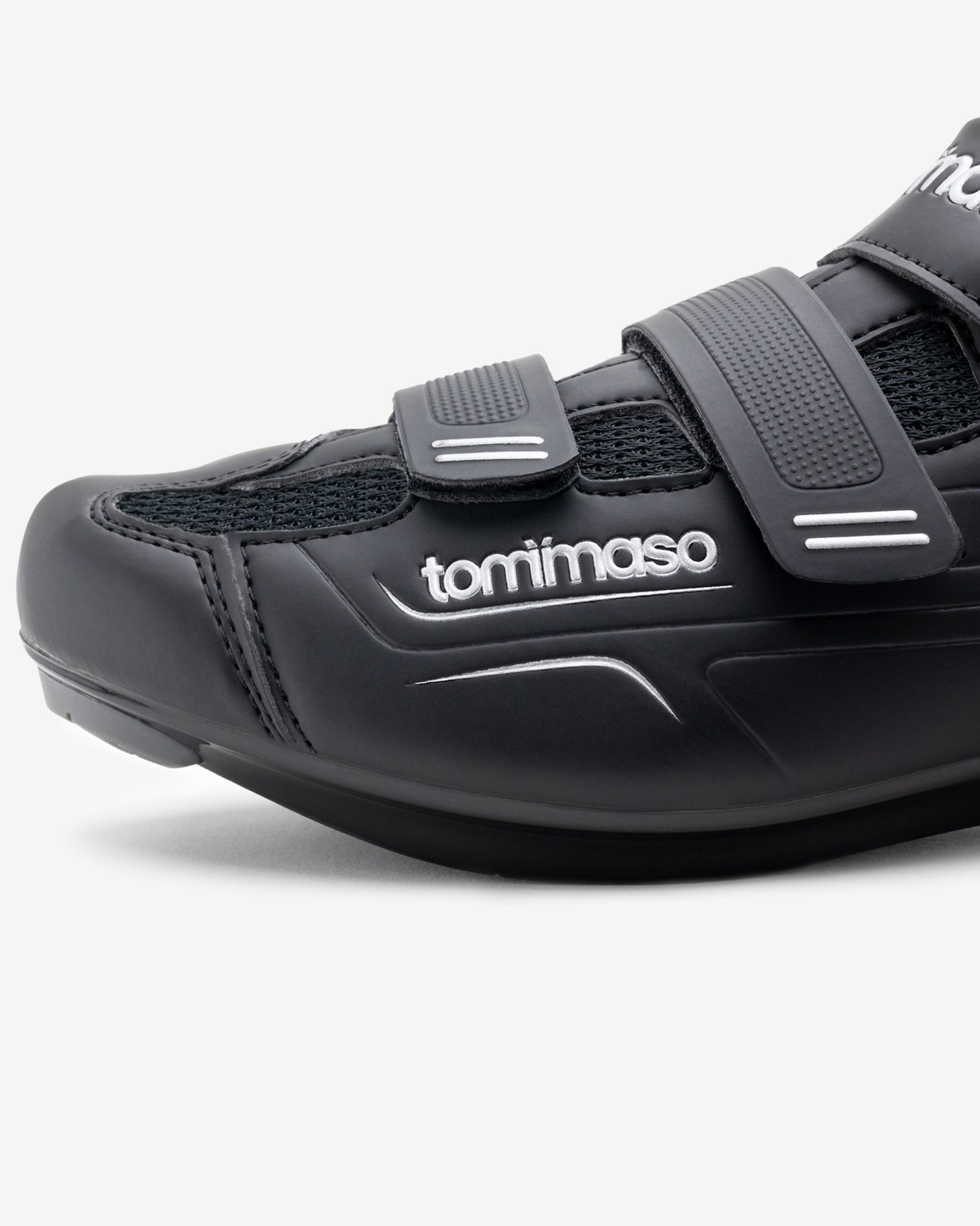 Strada 200 - Indoor Cycling / SPD Cleats Included