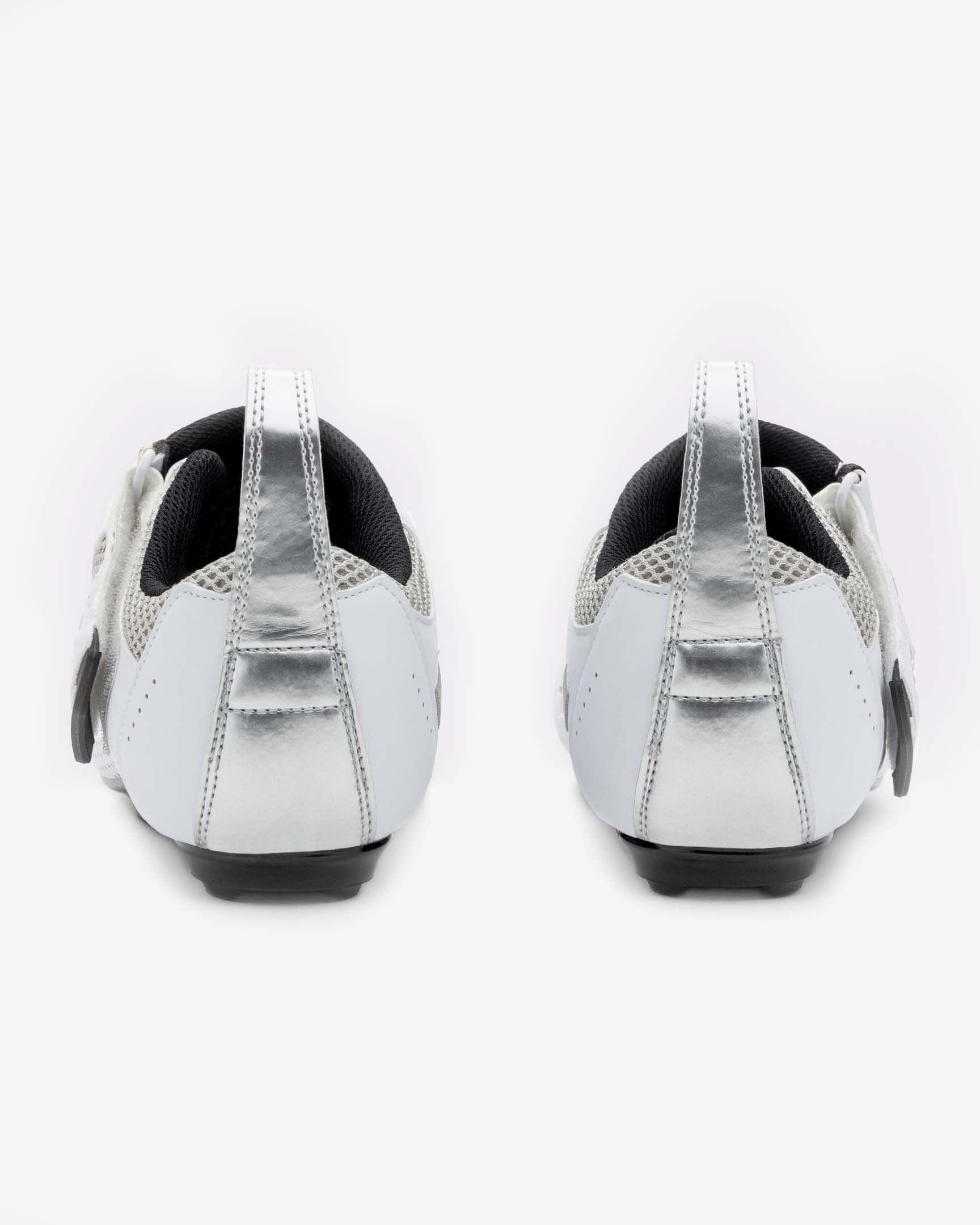 Veloce - Peloton / Delta Cleats Included