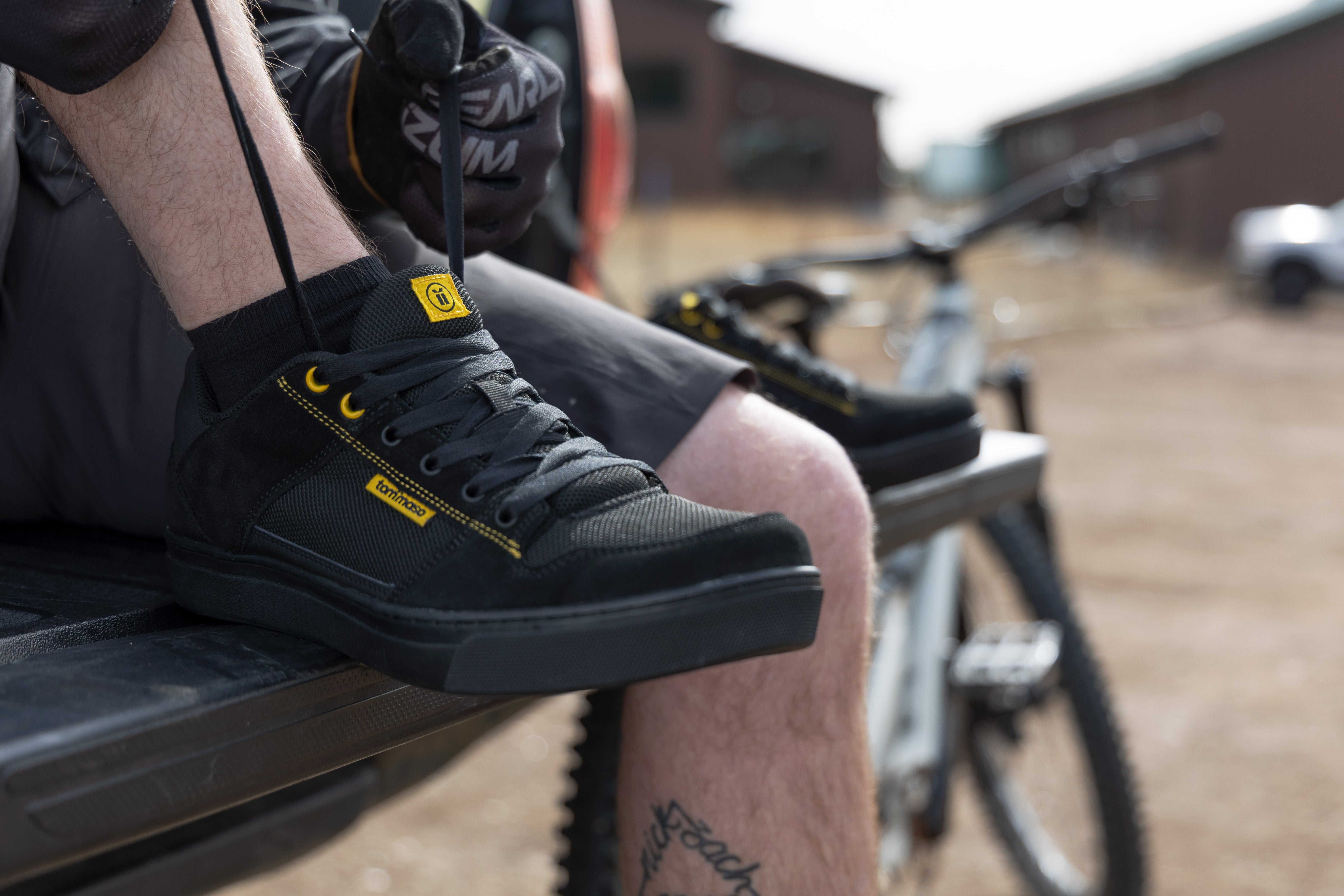 Comodo - Mountain Biking/Casual Wear
