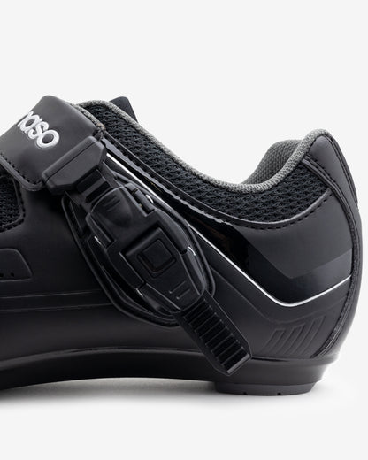 Strada 200 - Indoor Cycling / SPD Cleats Included
